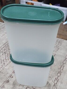 Great Condition Tupperware Modular Mate 7.25 Cups, Green X 2